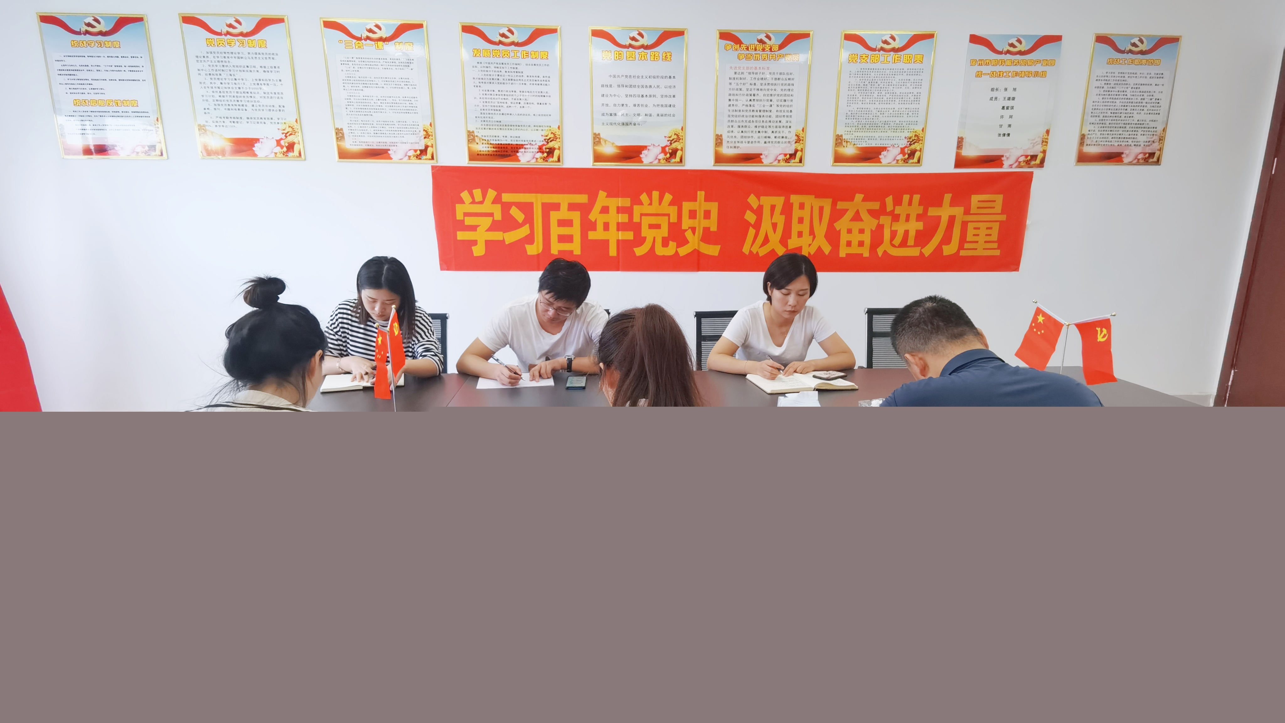 2-2110091622461R.jpg